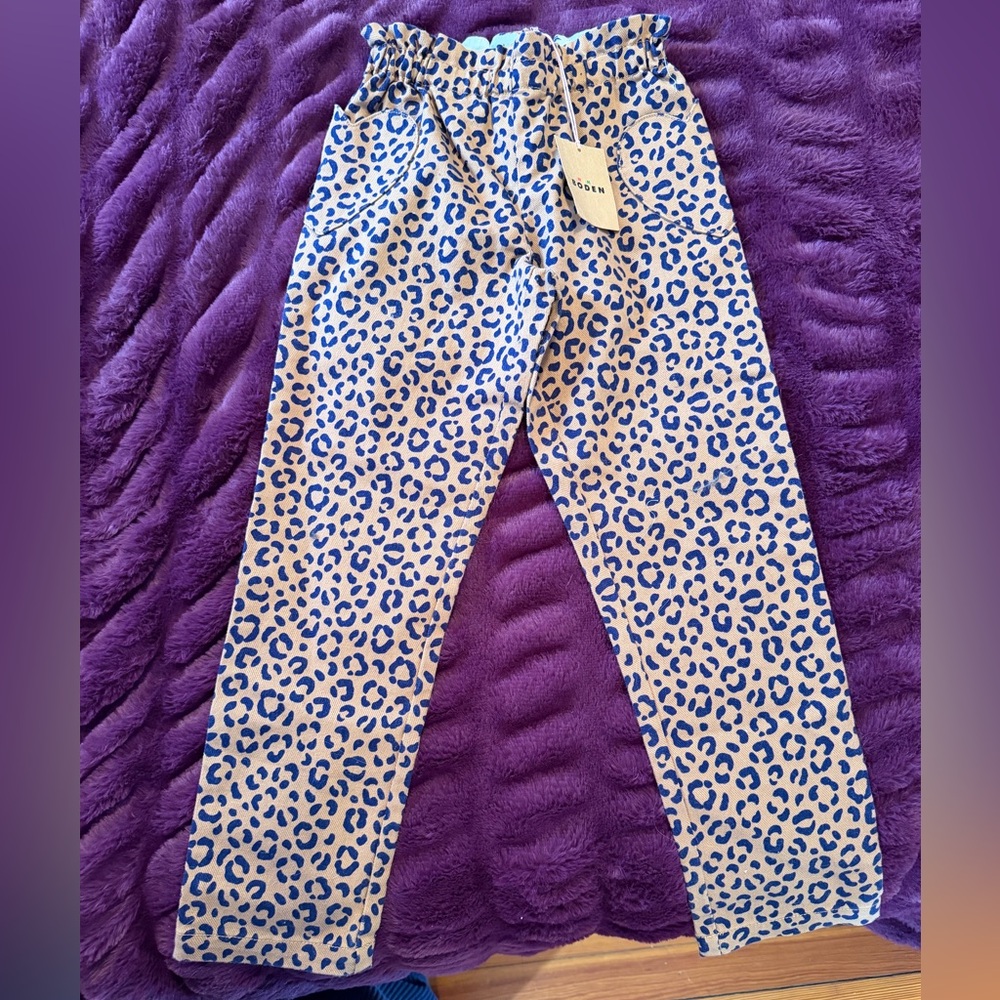 Mini Boden Blue Leopard Print Leggings